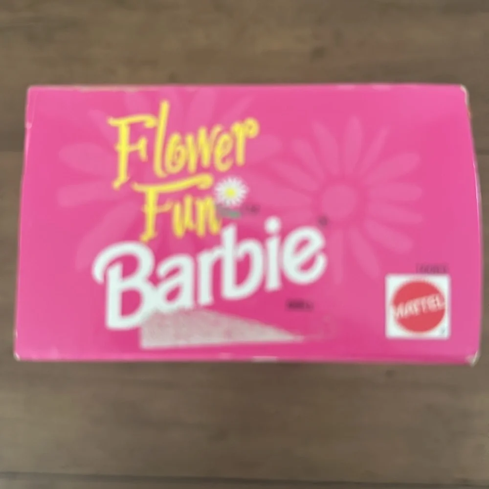 Vintage Flower Fun Barbie Doll, 1996